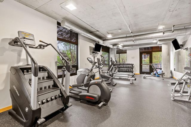 720 N 4th Street 213, Minneapolis, MN 55401