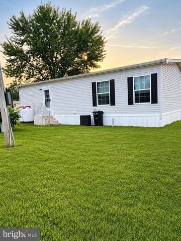56 CHARLES ST, Elizabethtown, PA 17022