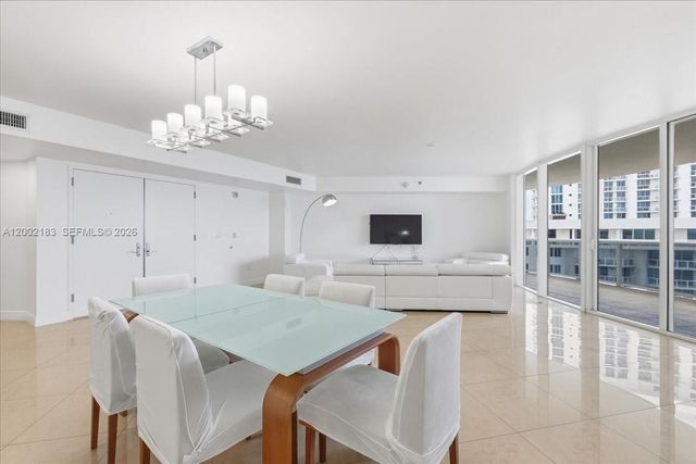 17201 Collins Avenue 1107, Sunny Isles Beach, FL 33160