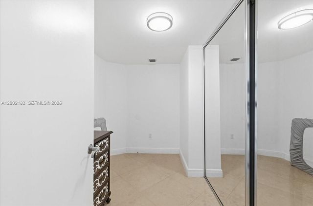 17201 Collins Avenue 1107, Sunny Isles Beach, FL 33160