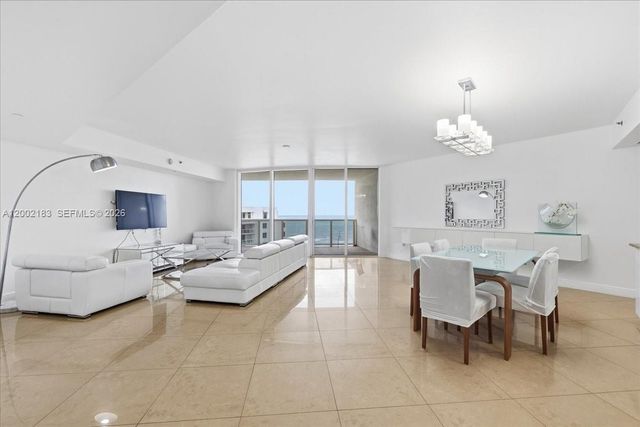 17201 Collins Avenue 1107, Sunny Isles Beach, FL 33160