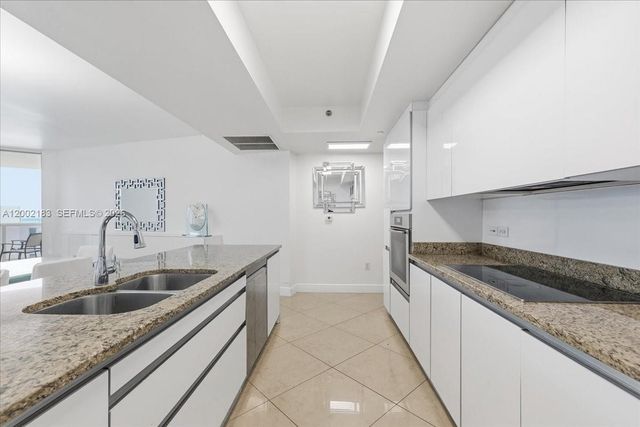 17201 Collins Avenue 1107, Sunny Isles Beach, FL 33160