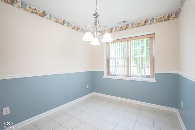 1698 Fairfield Circle, Greenfield, IN 46140