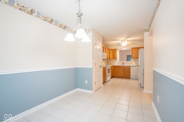 1698 Fairfield Circle, Greenfield, IN 46140