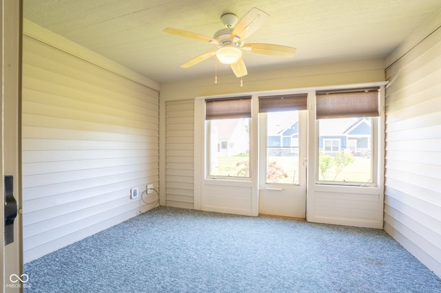 1698 Fairfield Circle, Greenfield, IN 46140