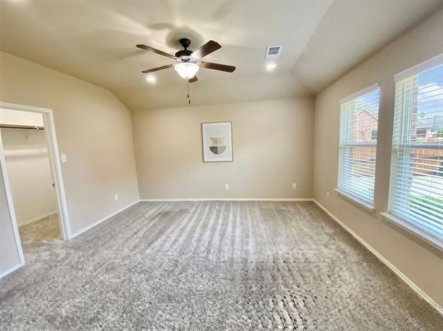 421 Goldstone Lane, Fort Worth, TX 76131