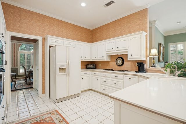 6008 Richwater Drive, Dallas, TX 75252