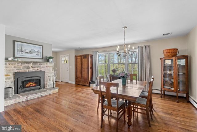 418 CHURCH RD, Hatfield, PA 19440