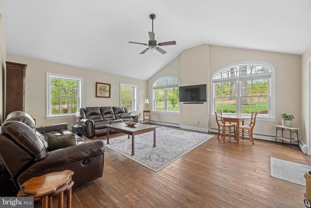 418 CHURCH RD, Hatfield, PA 19440