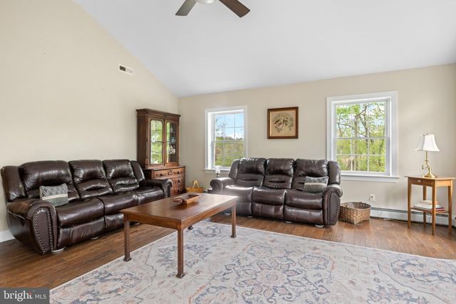 418 CHURCH RD, Hatfield, PA 19440