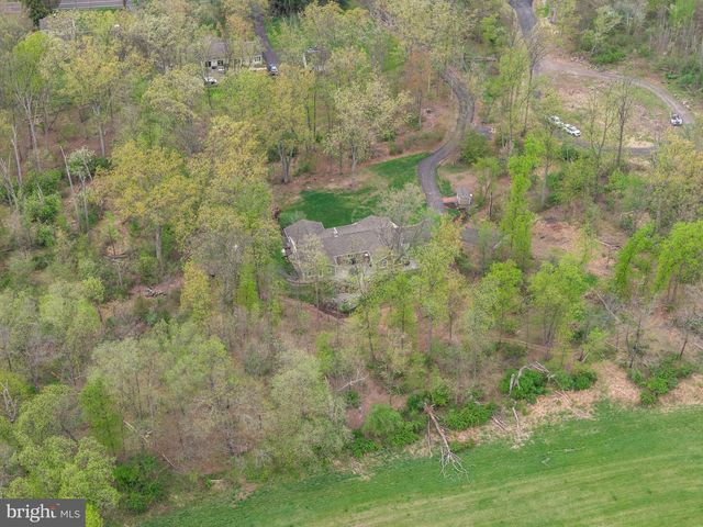 418 CHURCH RD, Hatfield, PA 19440