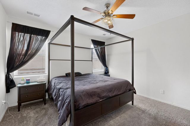 5813 Colfax Place NE, Rio Rancho, NM 87144