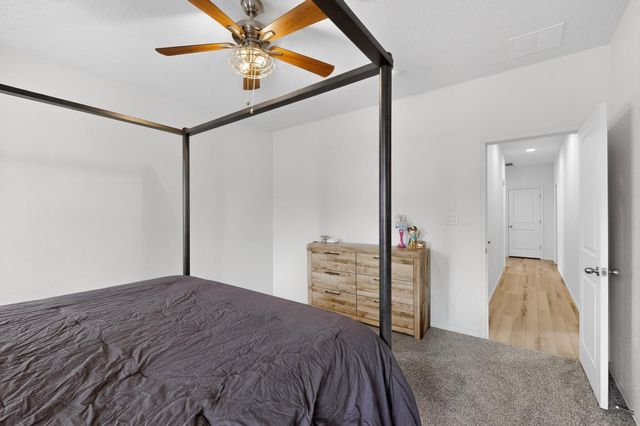 5813 Colfax Place NE, Rio Rancho, NM 87144