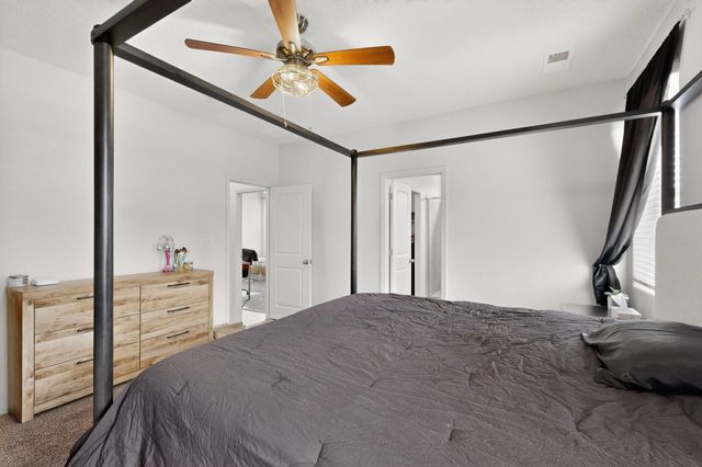 5813 Colfax Place NE, Rio Rancho, NM 87144