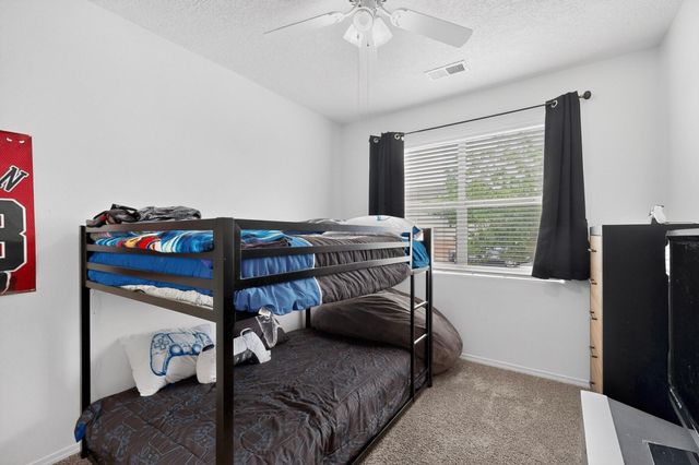 5813 Colfax Place NE, Rio Rancho, NM 87144