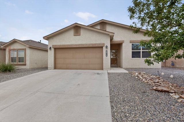 5813 Colfax Place NE, Rio Rancho, NM 87144