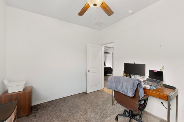 5813 Colfax Place NE, Rio Rancho, NM 87144