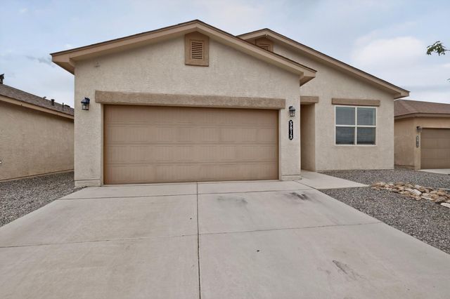 5813 Colfax Place NE, Rio Rancho, NM 87144