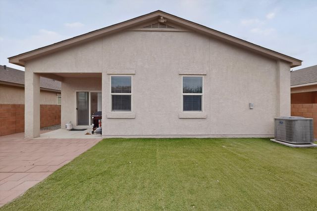 5813 Colfax Place NE, Rio Rancho, NM 87144