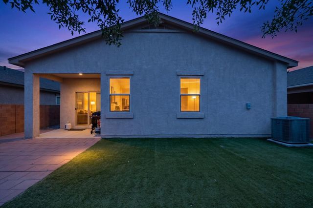 5813 Colfax Place NE, Rio Rancho, NM 87144