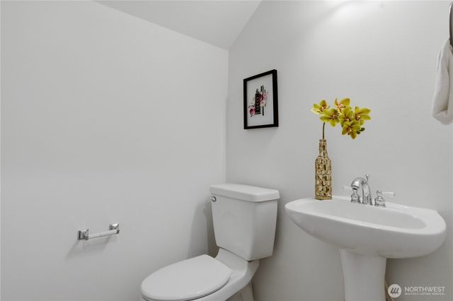 8833 NE 178th Street, Bothell, WA 98011