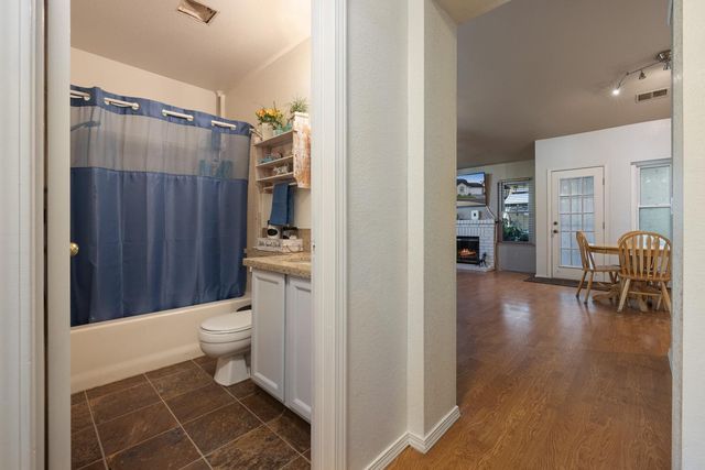 2812 Stone Ter, Modesto, CA 95355