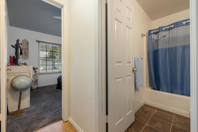 2812 Stone Ter, Modesto, CA 95355