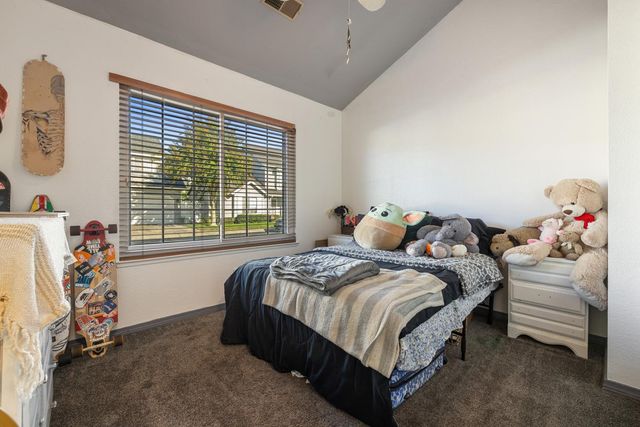 2812 Stone Ter, Modesto, CA 95355