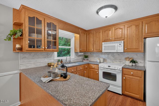 618 Kingsbury Drive, Durham, NC 27712