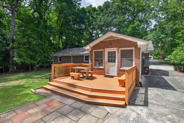 618 Kingsbury Drive, Durham, NC 27712