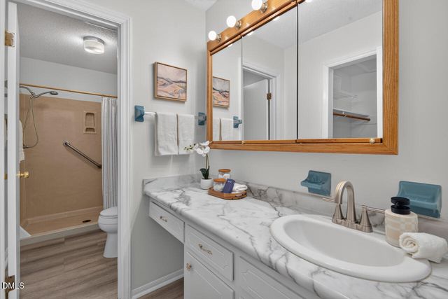618 Kingsbury Drive, Durham, NC 27712