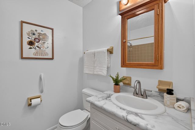 618 Kingsbury Drive, Durham, NC 27712