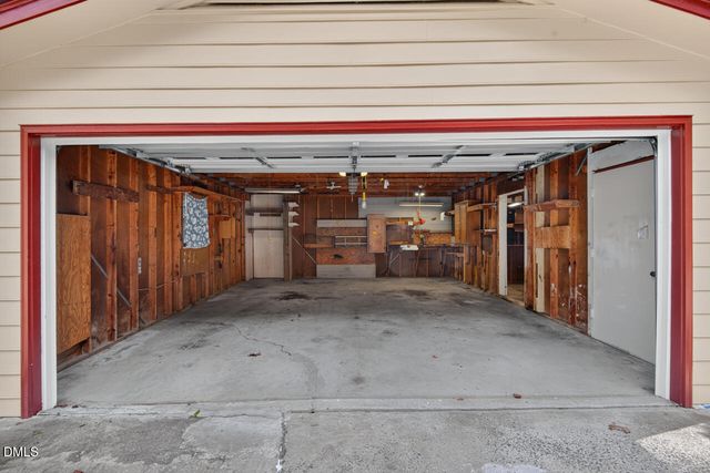 618 Kingsbury Drive, Durham, NC 27712