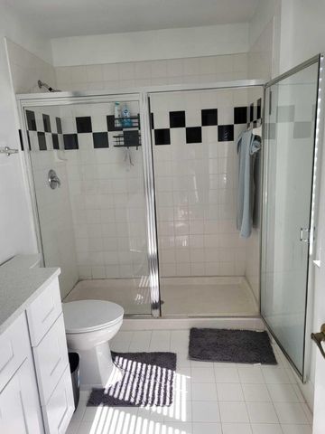 6136 Southard Street, West Palm Beach, FL 33411