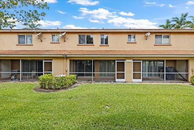 6136 Southard Street, West Palm Beach, FL 33411