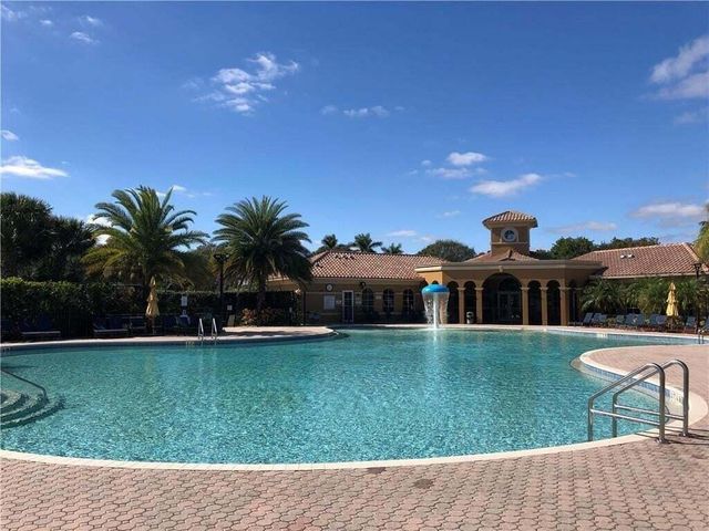 6136 Southard Street, West Palm Beach, FL 33411