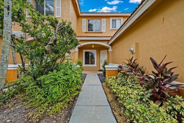 6136 Southard Street, West Palm Beach, FL 33411