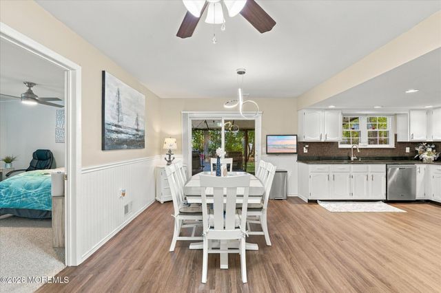 7 Portsmouth Drive, Forked River, NJ 08731
