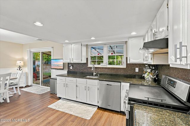 7 Portsmouth Drive, Forked River, NJ 08731