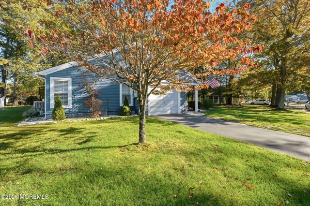 7 Portsmouth Drive, Forked River, NJ 08731