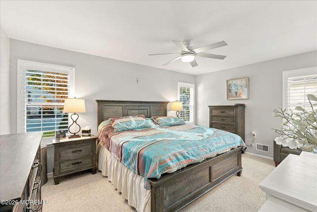 7 Portsmouth Drive, Forked River, NJ 08731