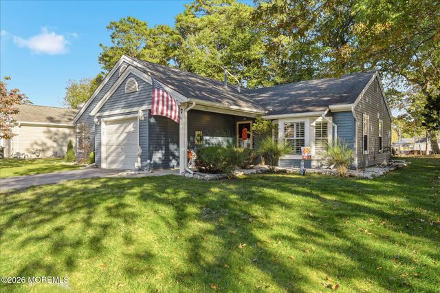 7 Portsmouth Drive, Forked River, NJ 08731