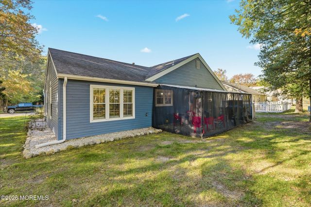 7 Portsmouth Drive, Forked River, NJ 08731