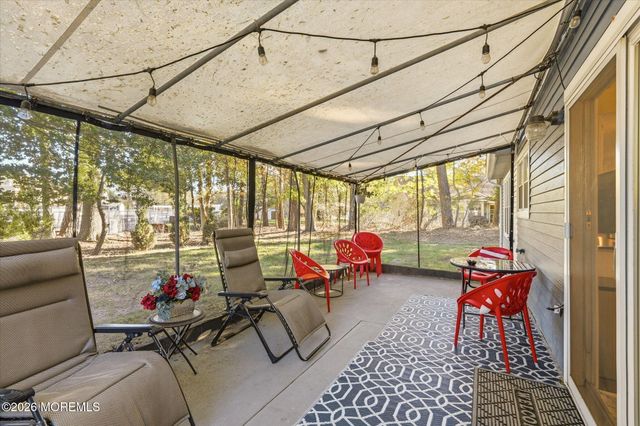 7 Portsmouth Drive, Forked River, NJ 08731