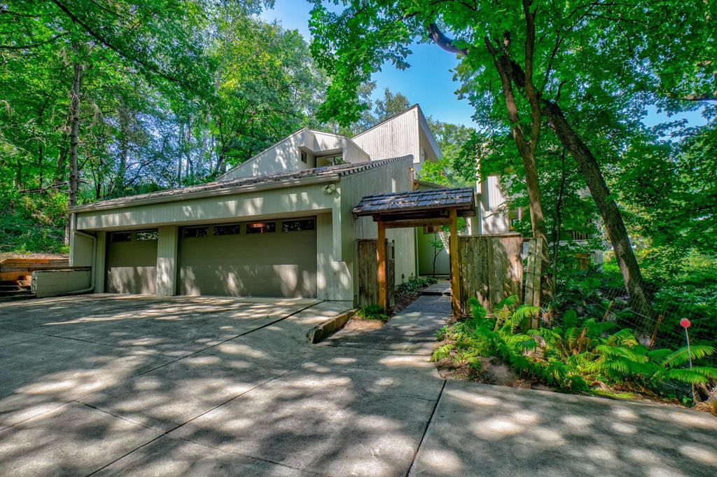 5 Crocus Lane, North Oaks, MN 55127 — photo 2