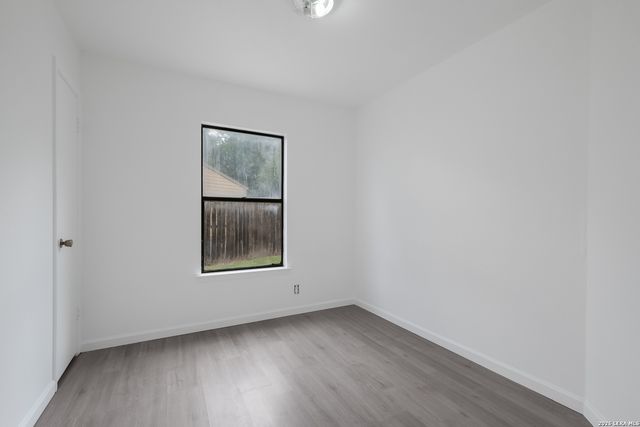 6098 GLACIER SUN DR, San Antonio, TX 78244