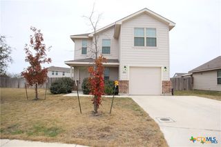 2216 Mayfield Lane, Seguin, TX 78155