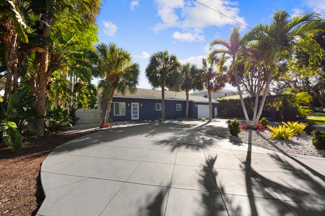930 NW 4th Court, Boca Raton, FL 33432