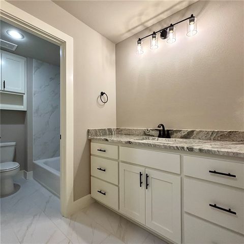 602 Oakley Street, Pea Ridge, AR 72751