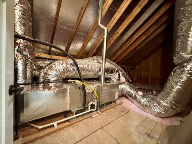 602 Oakley Street, Pea Ridge, AR 72751